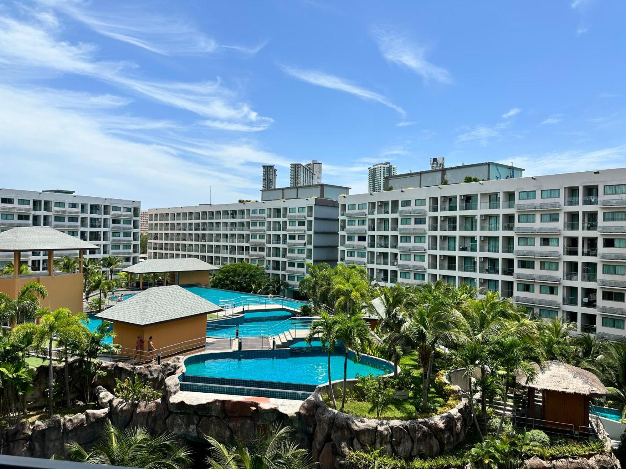 Laguna Beach Resort 3 Maldives Jomtien Beach Exterior photo